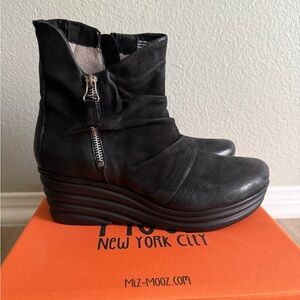 Miz Mooz Black Ankle Booties with Side Zipper size 40
